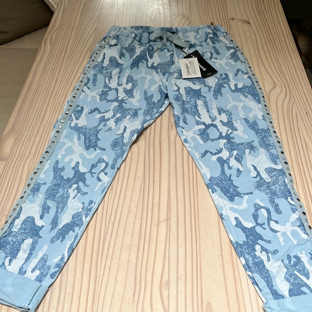 Venti 6 Darcy Side Studded Camo Crinkle Jogger Sky Blue Size S NWT